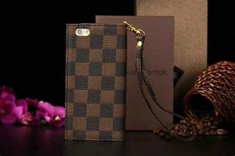 louis vuitton flip phone charger